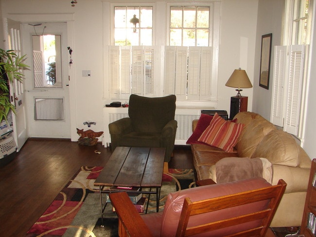 Photo - 5162 Fulton St NW