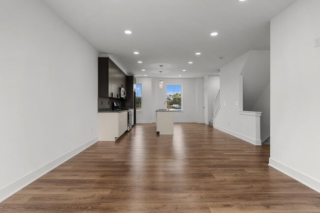 Photo - 2845 Summers Pl