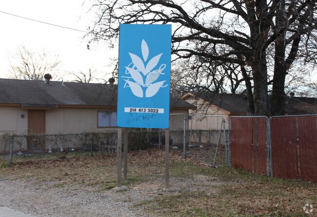 Photo - 2809 N Highway 175