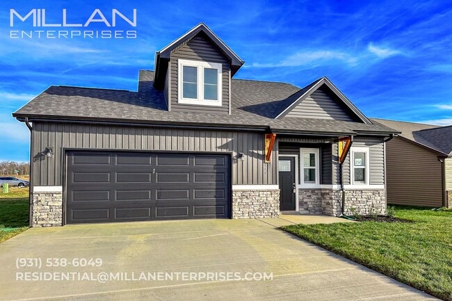 Building Photo - Beautiful 3-Bedroom Home with Modern Finishes, Stainless Steel Appliances, and Attached Garage
