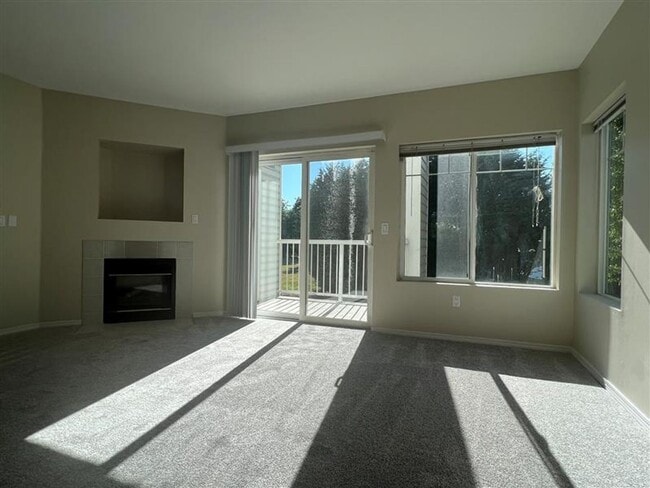 Building Photo - Beautiful 2 Bed 1.5 Bath Condo in Auburn