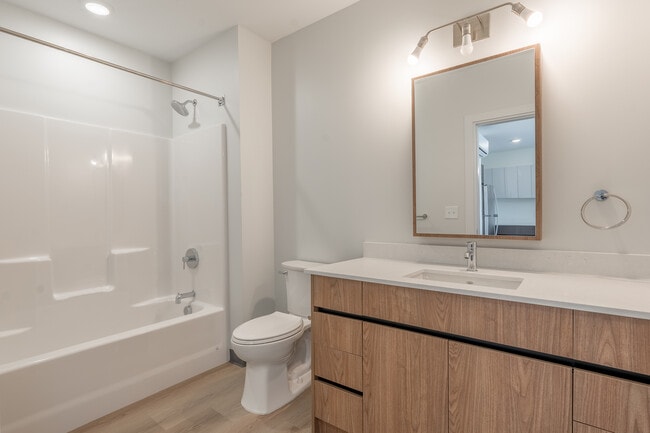 Photo - The Howard Apartments