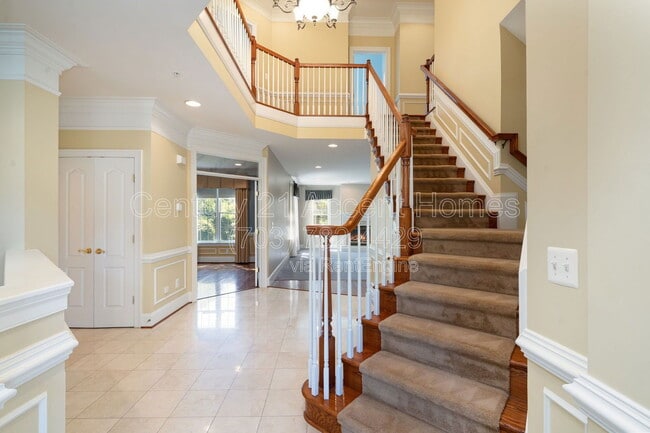 Photo - 8401 Tysons Trace Ct