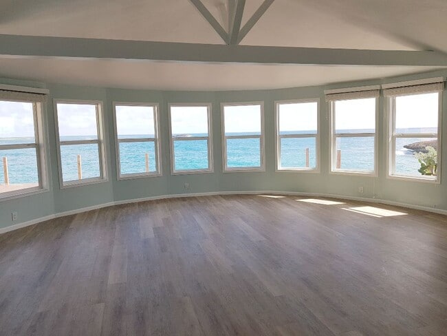 Photo - 55-053 Naupaka St