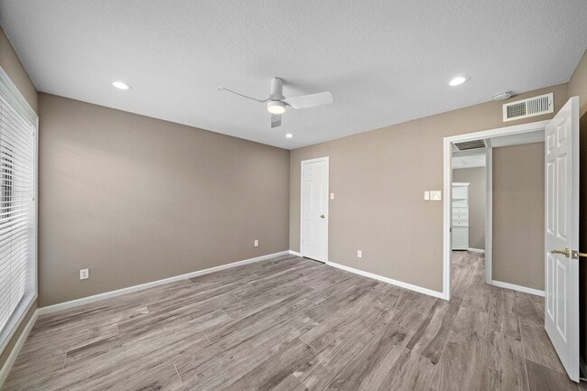 Photo - 1311 Antoine Dr