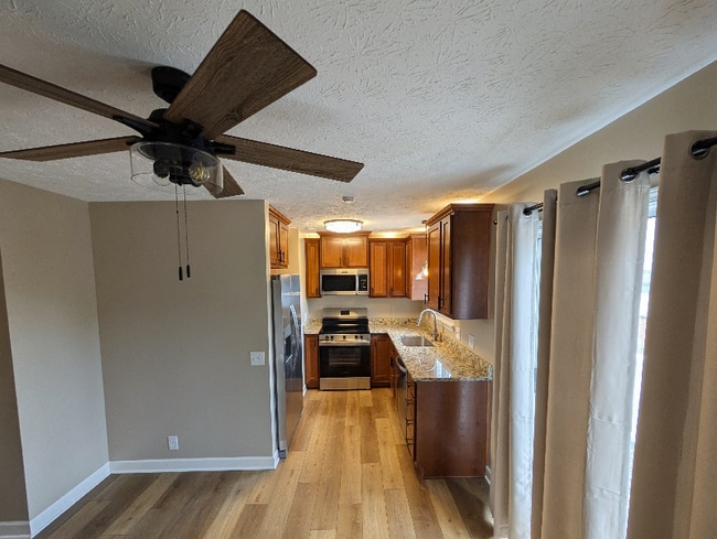 Photo - 2019 50th St SE