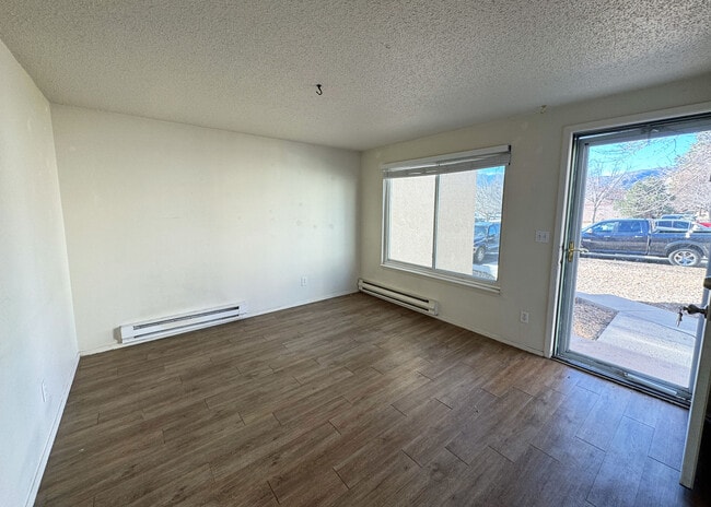 Photo - 1118 Darby St