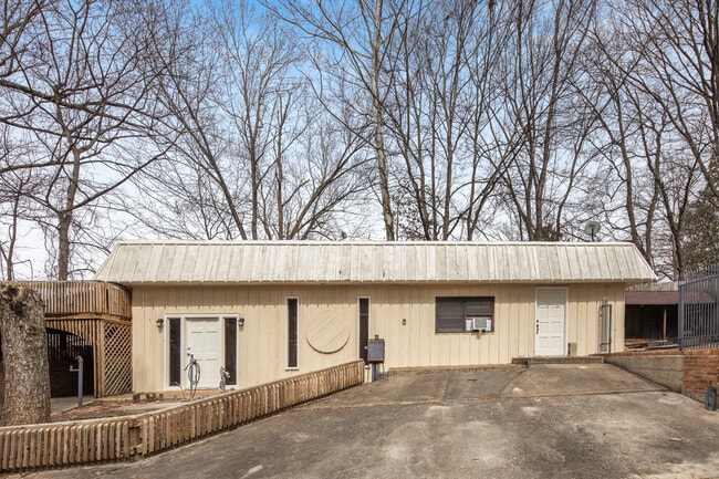 Building Photo - 3802 McEwen Dr NW Rental