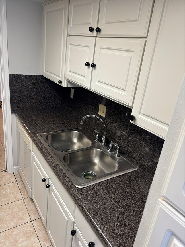 Photo - 14333 Memorial Dr Unit 39