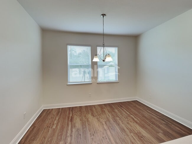 Photo - 6062 Little Blf Cir