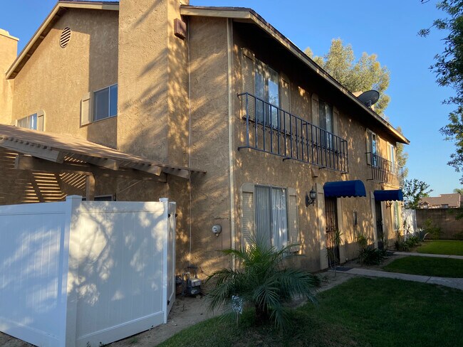 Photo - 918 S Mountain Ave