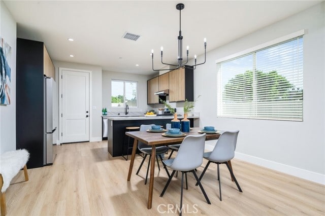 Photo - 798 N Amelia Ave