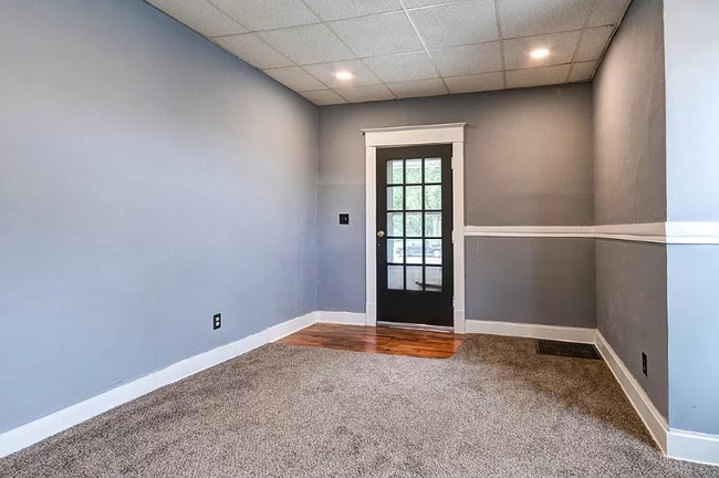 Photo - 321 S Eleventh St