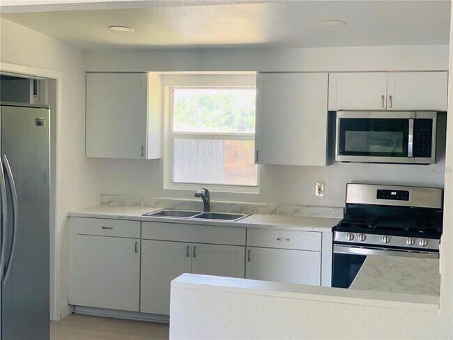 Photo - 1135 7th St N