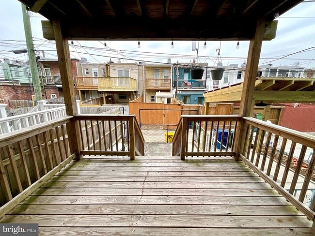 Photo - 132 S Potomac St