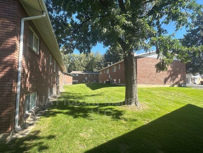 Photo - 1745 Holladay Blvd E Condo Unit 10