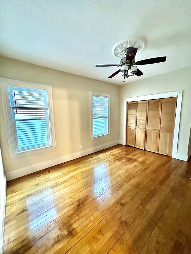 Photo - 3243 Washington St Unit 1