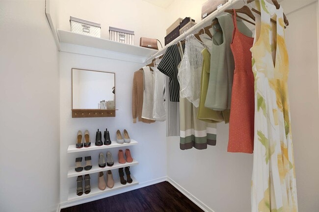Encanto Apartments