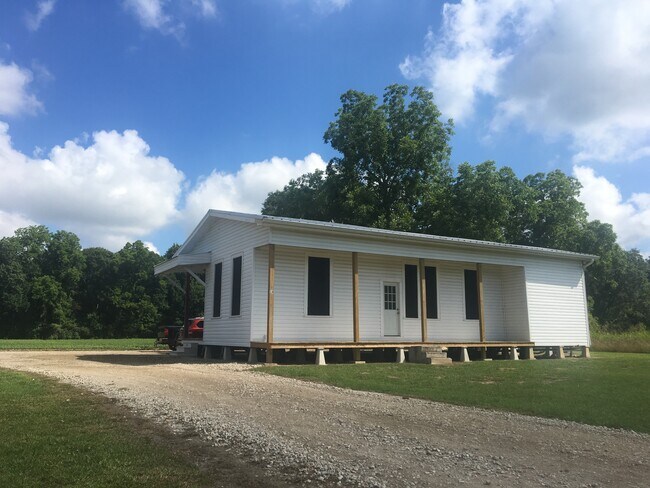 Photo - 1039 lady of the lake rd House Unit Lot 14