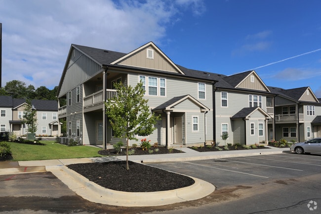 Joiner Crossing Apartments