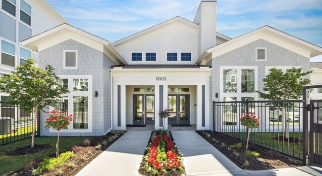 Photo - 12752 E Houston Rd