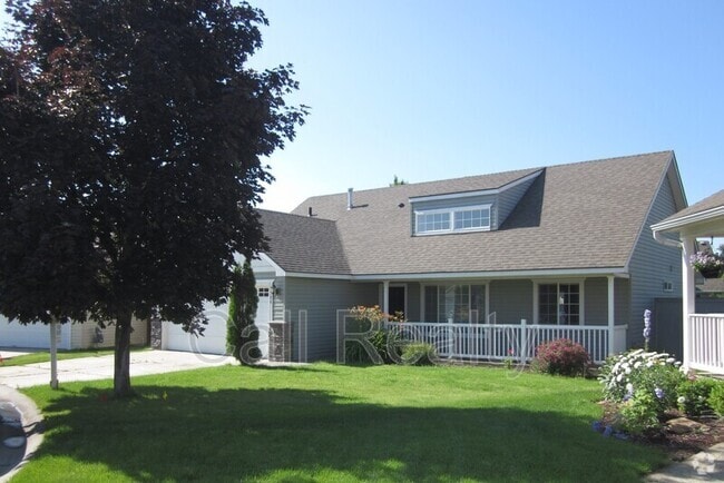 Building Photo - 1506 E Vanetta Ave Rental