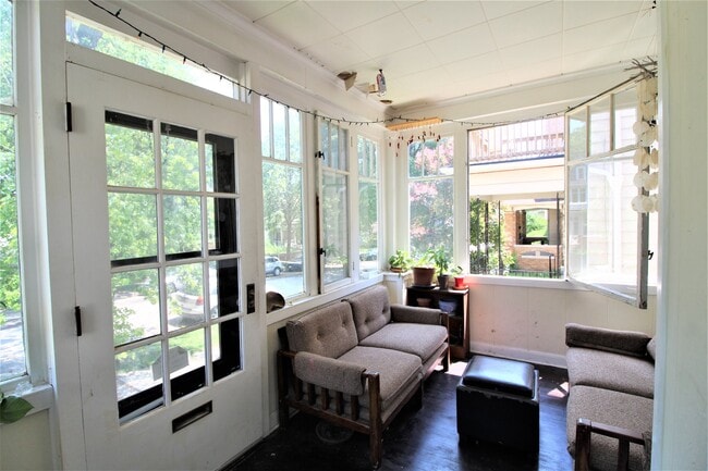 Photo - 2933 N Newhall St Unit A