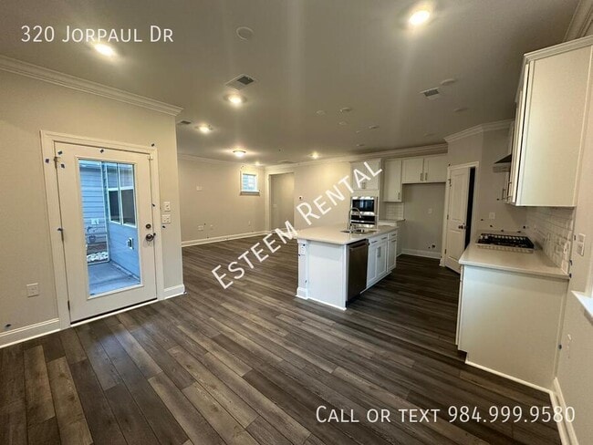 Photo - 320 Jorpaul Dr