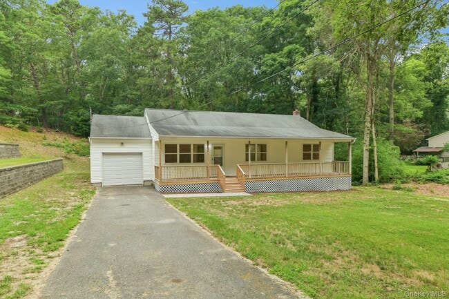22 Red Maple Rd