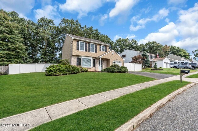 Photo - 45 Pinyon St