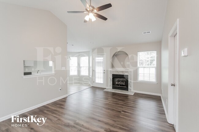 Photo - 3128 Strong Box Lane