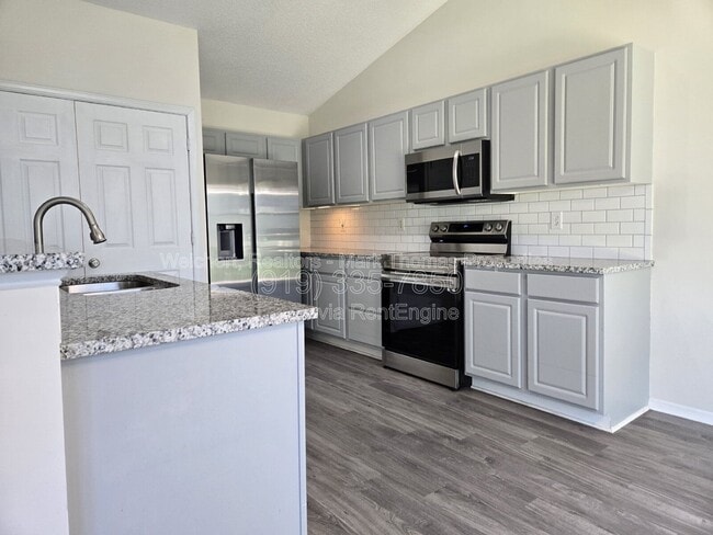 6308 Saybrooke Dr