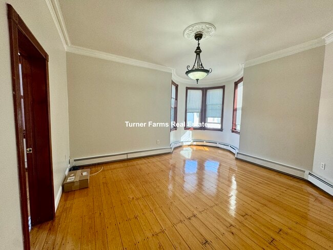 Photo - 19 Monmouth St Unit 2