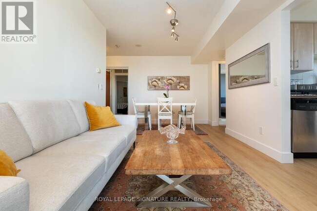 Photo - 31 Bales Ave Unité 1910