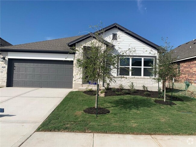 Building Photo - 206 Mangold Dr Rental