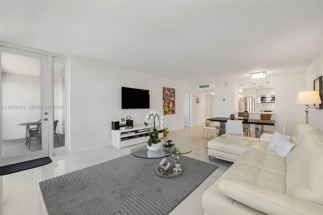 Photo - 5401 Collins Ave Unit 1231