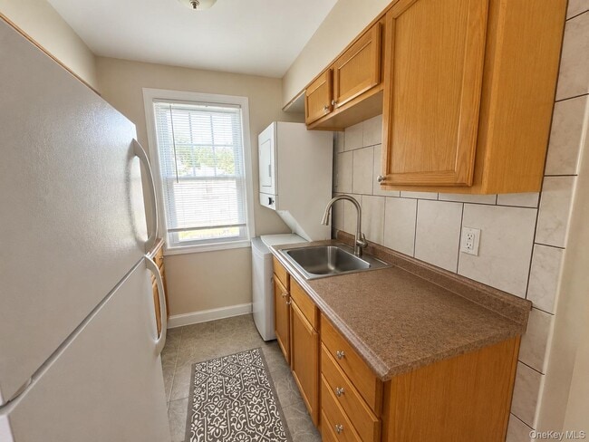Photo - 90 Orchard Rd Unit 2