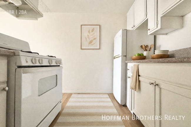 Photo - 316 E Hyde Park Blvd Unidad 2