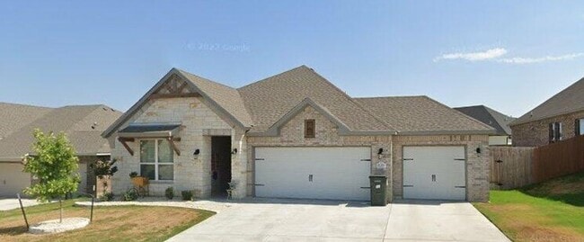 Building Photo - 4-bedroom 2-bathroom home in Nolanville!