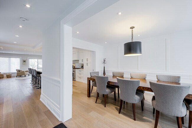 Photo - 50 Thursfield Crescent