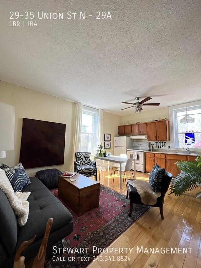 Photo - 35-35 Union St N Unité 29A