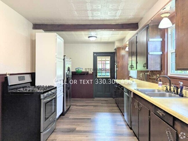 Building Photo - 505 Wabash St Rental