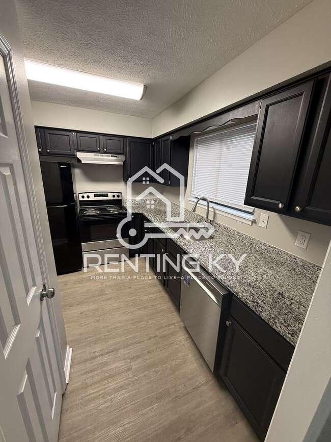 Photo - 117-119 Lakeview Drive Unit 119