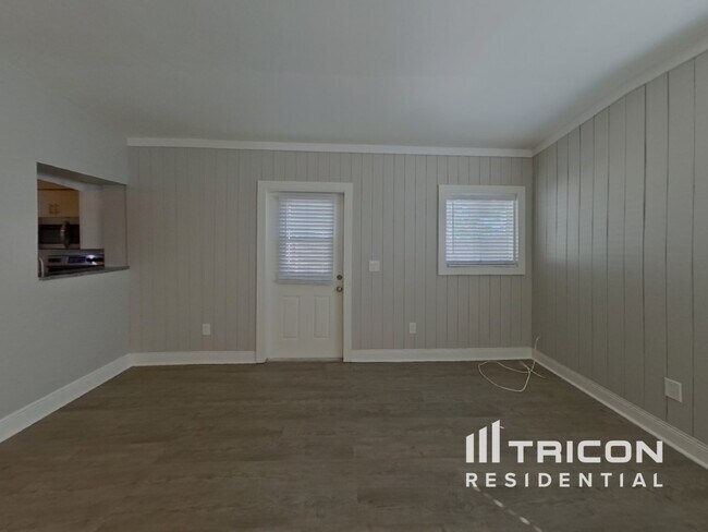 Photo - 6193 39th Ave N House