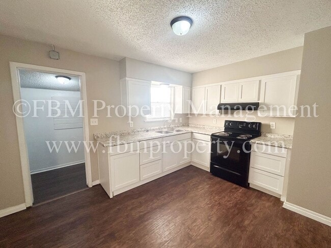 Photo - 1312 N Shawnee St