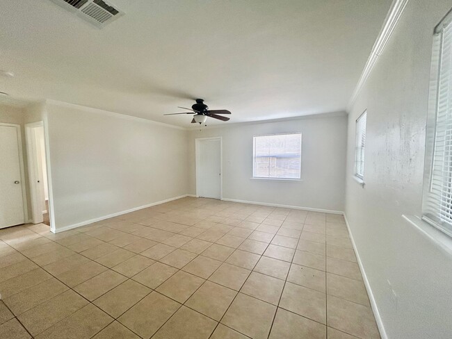 Photo - 77 2nd St Unit 77