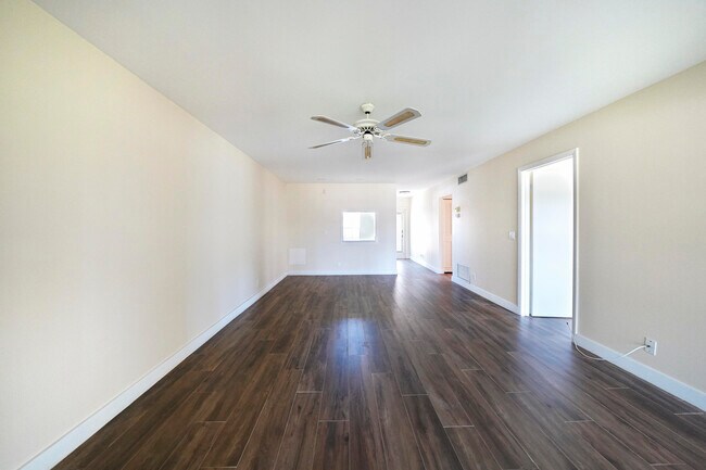 Photo - 270 Cape Cod Cir Condo Unit B