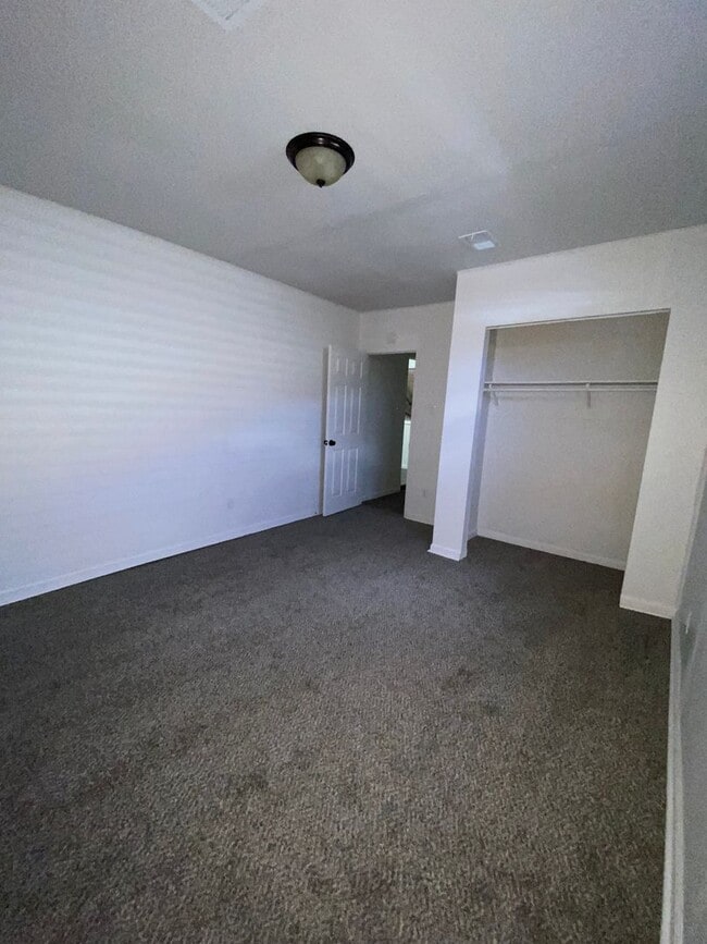 Photo - 1614 Parklane Dr