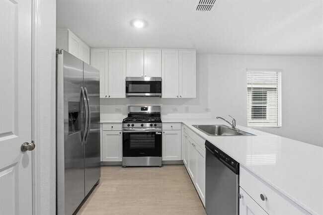 Photo - 511 Paris St