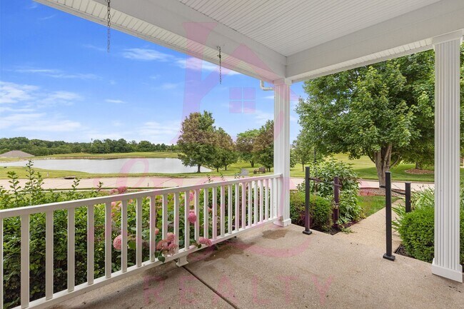 Photo - Charming 2-Bed Villa with Golf Views in Heritage of Hawk Ridge